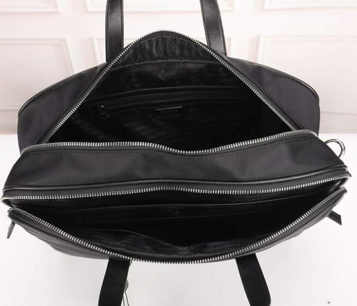 Picture of Prada Mens Bags _SKUfw167303246fw